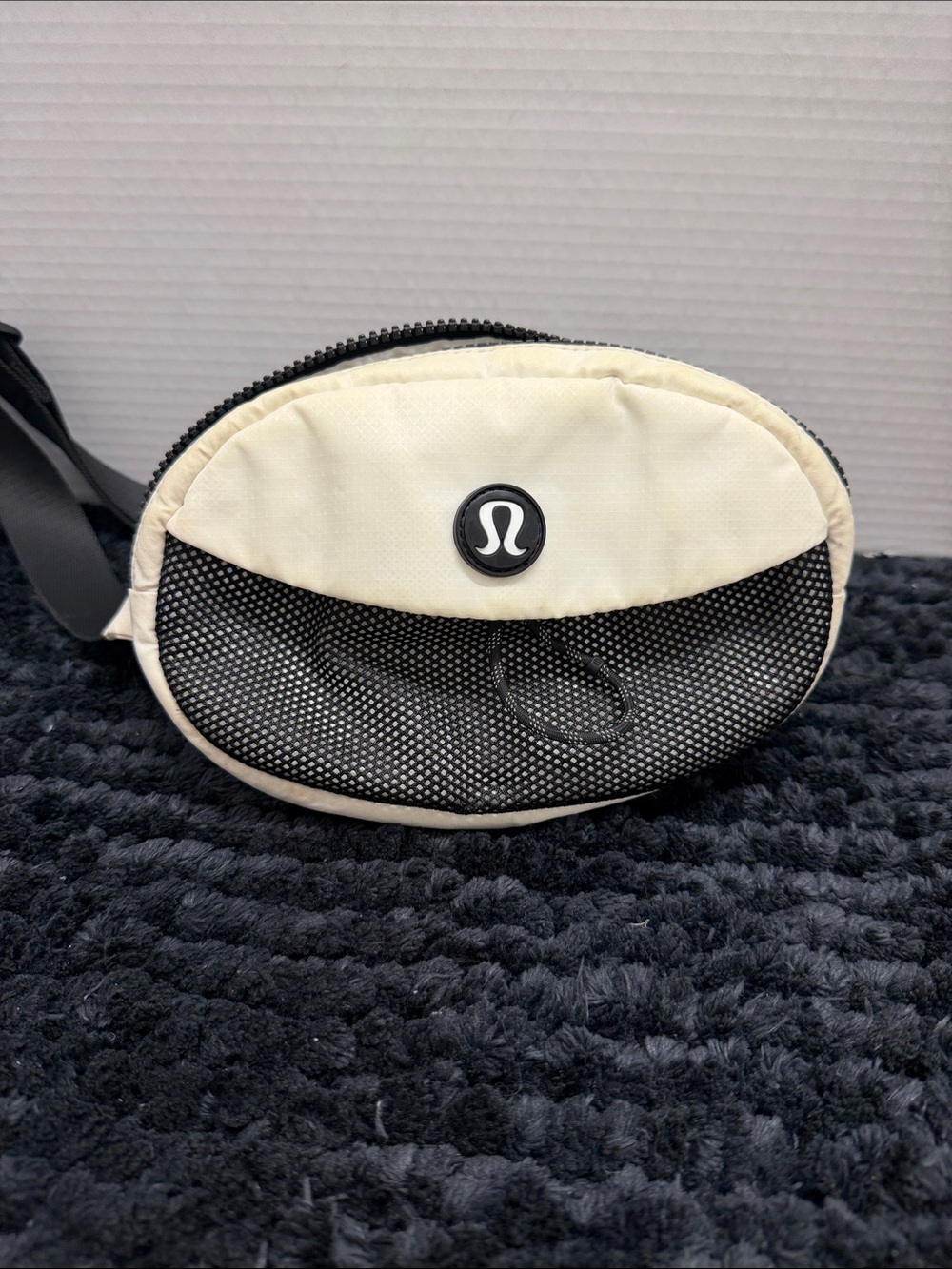lululemon athletica Cream and Black Mini Belt Bag